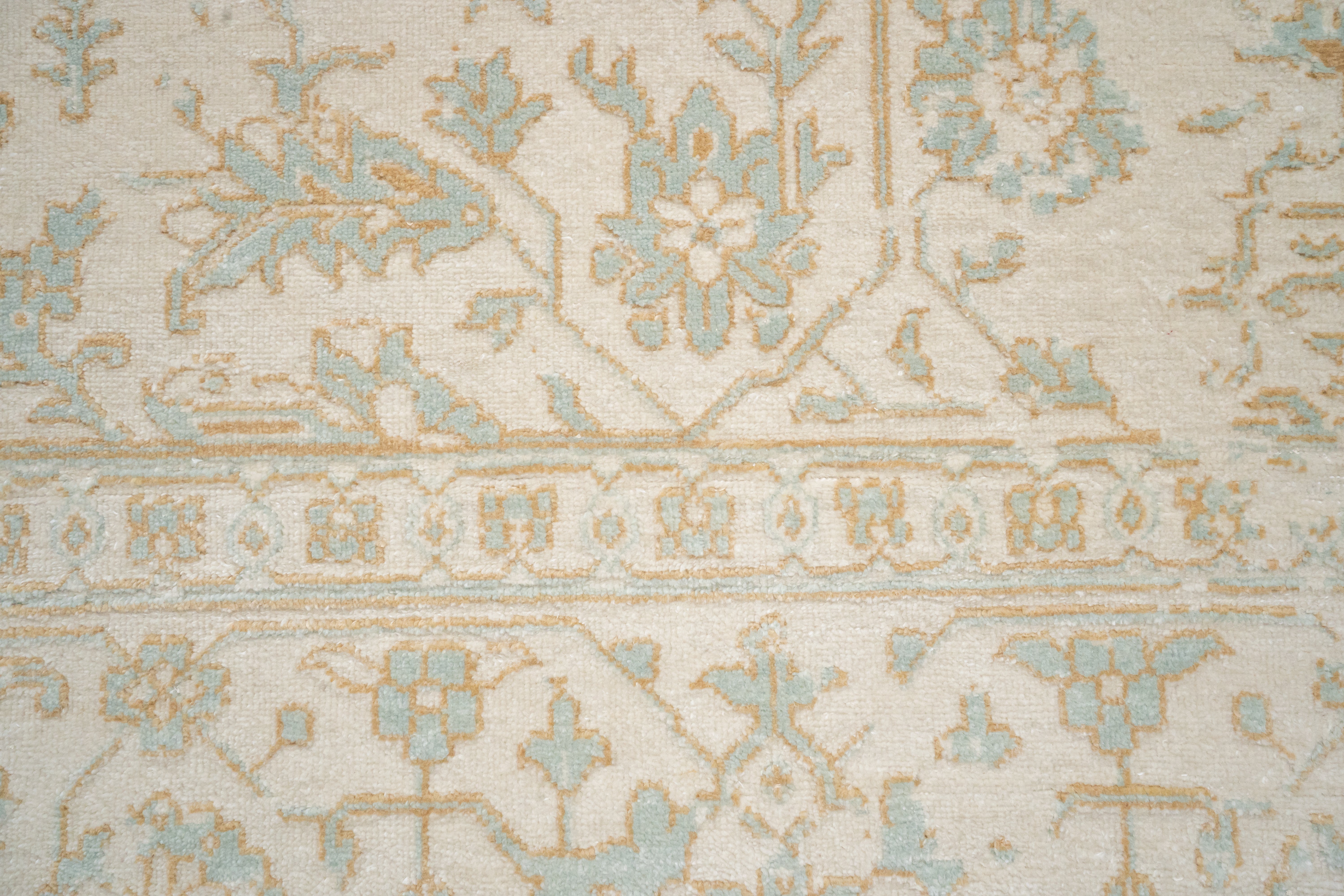 HandKnotted Rug DIA- 1075 SERAPI Pearl, French Beige & Ash Gray